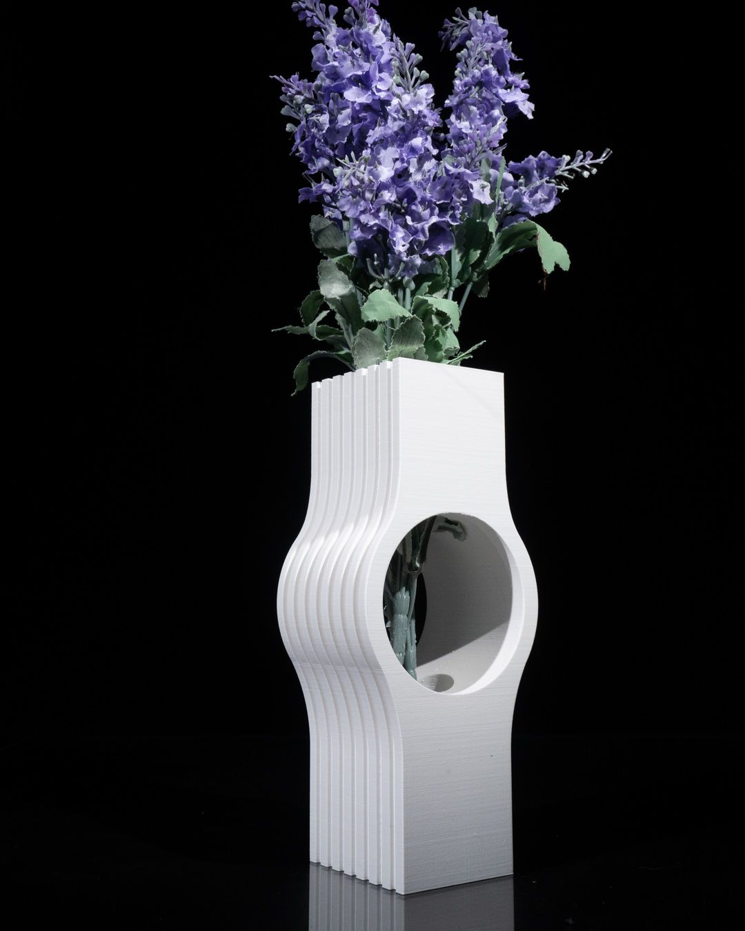 Calyx Axis Vase