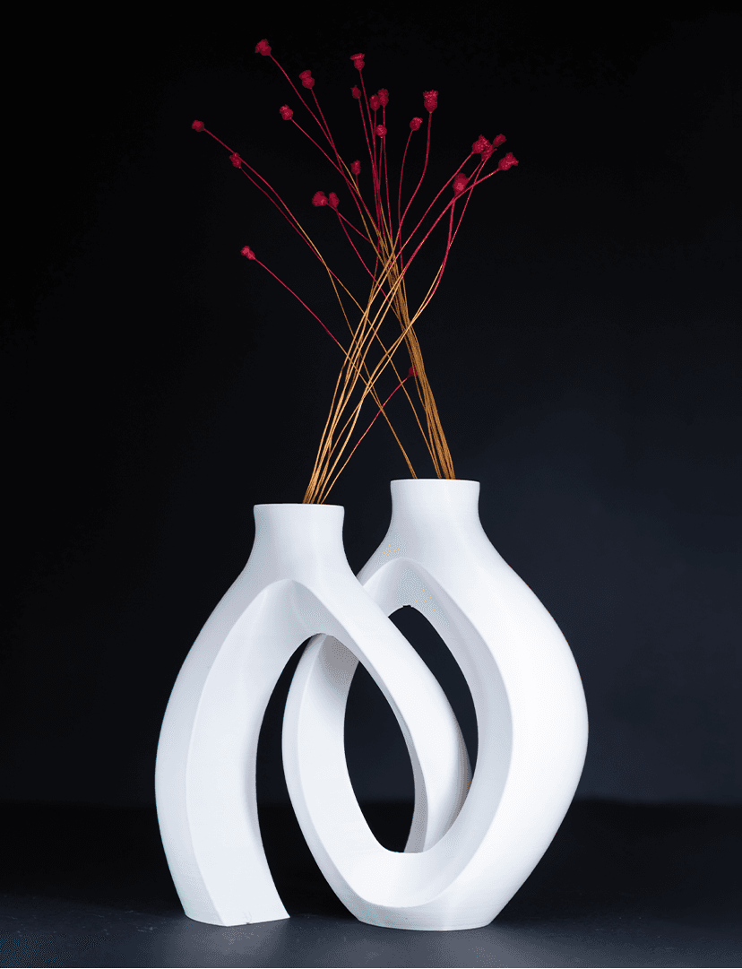 Elara Flow Vase