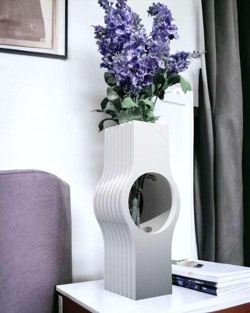 Calyx Axis Vase